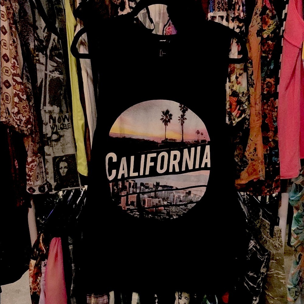 H&M Black Muscle Tee California Graphic